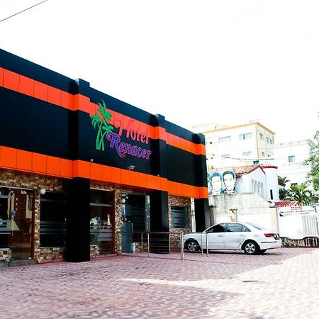 Hotel Renacer Santo Domingo Exteriér fotografie